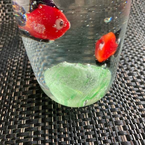 Art Glass Paperweight with Two Red Fishes, like a small Aquarium, Vintage - Picture 1 of 7